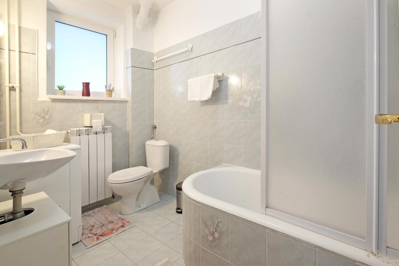 Zen City Center Apartment & Garage Nearby Belgrade Extérieur photo